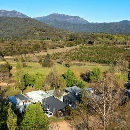 Discovery Parks - Mount Buffalo พอรีพันคาห์ ภายนอก รูปภาพ