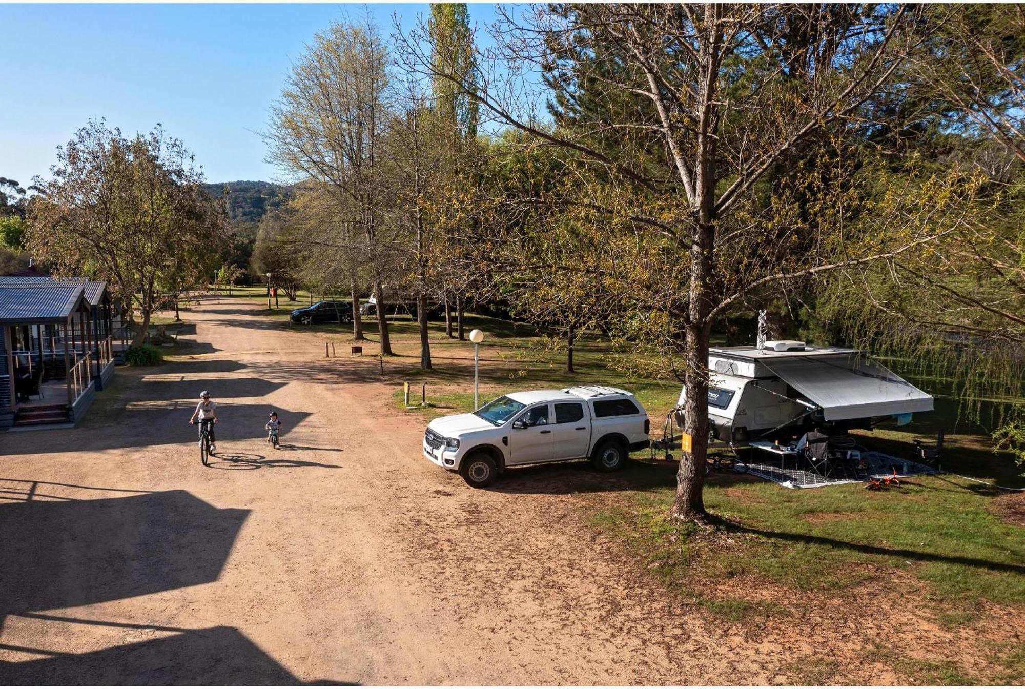 Discovery Parks - Mount Buffalo พอรีพันคาห์ ภายนอก รูปภาพ